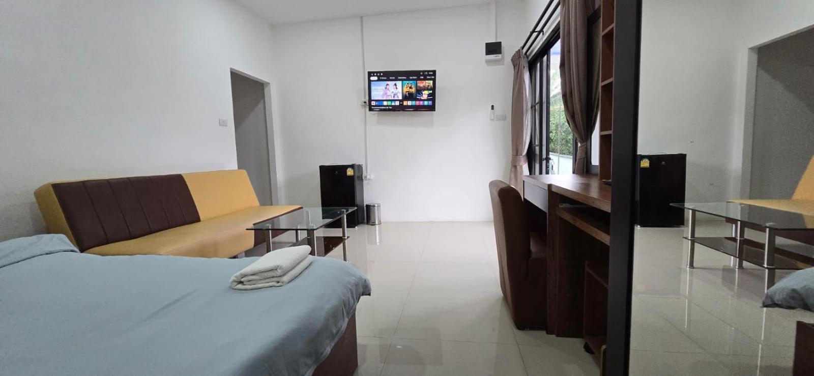Taxim Residence Boutique Hotel Patong Exteriör bild